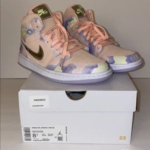 Jordan 1 Mid SE P(HER)SPECTIVE Pherspective